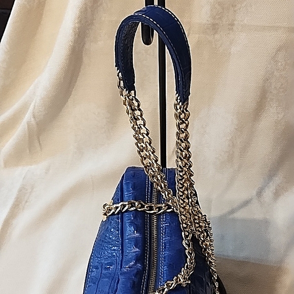 Valentina blue leather bag with chain shoulder strap and tassel. NWT. - Picture 6 of 13